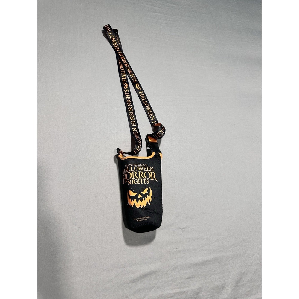 Universal Halloween Horror Nights Studio 2022 Freestyle Lanyard Cup Holder